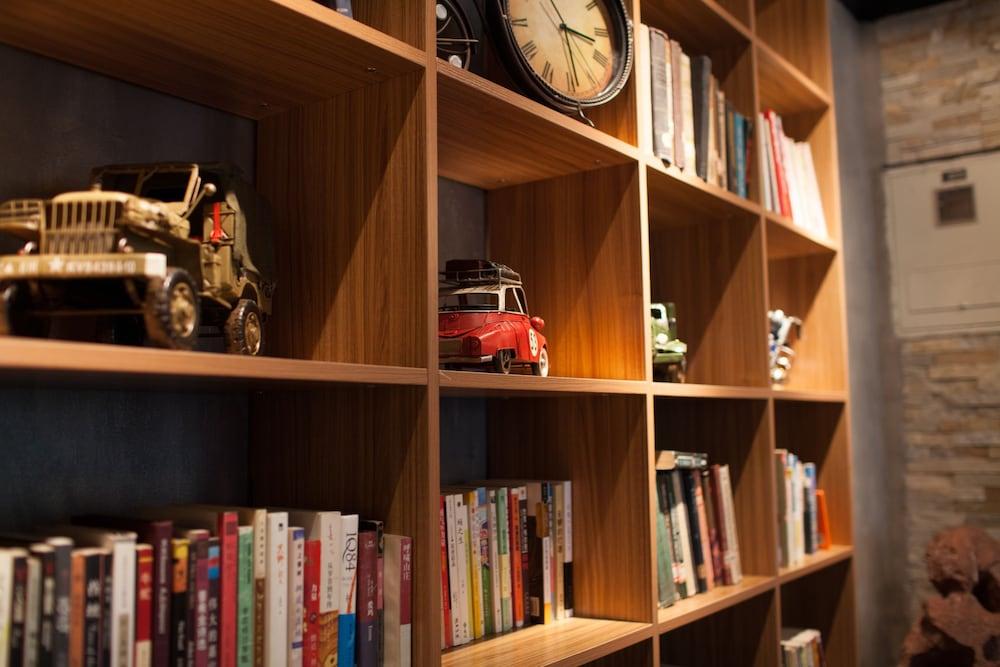 Nost Algia Hotel - Near Beijing Yonghe Lama Temple, Ghost Street, Beihai Park, Jingshan Park, Drum Tower, Houhai Bar Street, Tian'Anmen Square, Located In Beijing Traditional Hutongs, 5 Minutes Away From Subway, Free Laundry Serive Zewnętrze zdjęcie