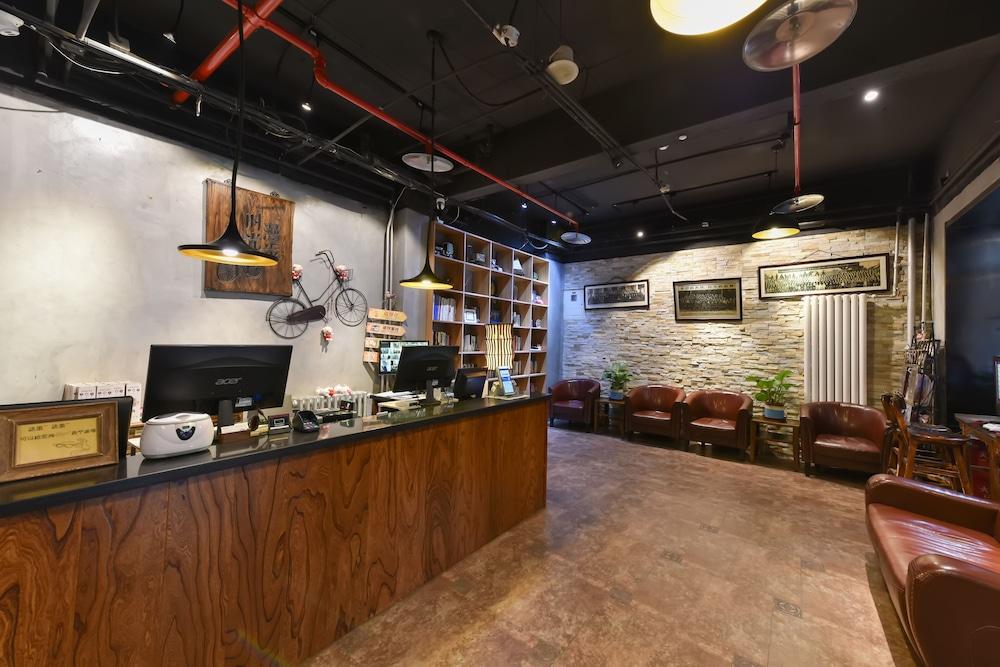 Nost Algia Hotel - Near Beijing Yonghe Lama Temple, Ghost Street, Beihai Park, Jingshan Park, Drum Tower, Houhai Bar Street, Tian'Anmen Square, Located In Beijing Traditional Hutongs, 5 Minutes Away From Subway, Free Laundry Serive Zewnętrze zdjęcie
