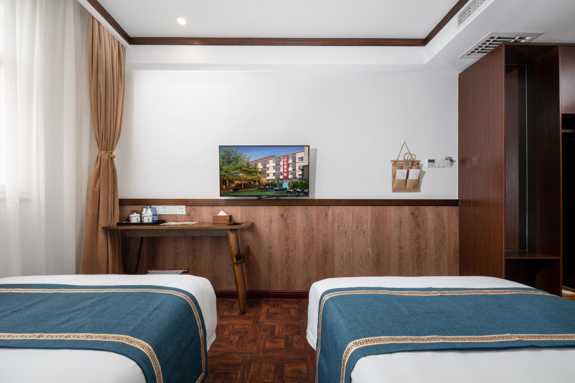 Nost Algia Hotel - Near Beijing Yonghe Lama Temple, Ghost Street, Beihai Park, Jingshan Park, Drum Tower, Houhai Bar Street, Tian'Anmen Square, Located In Beijing Traditional Hutongs, 5 Minutes Away From Subway, Free Laundry Serive Zewnętrze zdjęcie
