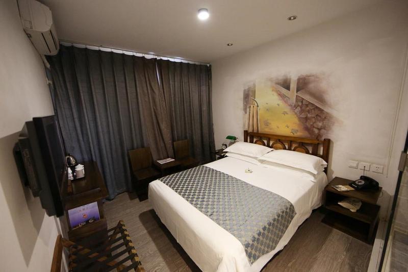 Nost Algia Hotel - Near Beijing Yonghe Lama Temple, Ghost Street, Beihai Park, Jingshan Park, Drum Tower, Houhai Bar Street, Tian'Anmen Square, Located In Beijing Traditional Hutongs, 5 Minutes Away From Subway, Free Laundry Serive Zewnętrze zdjęcie